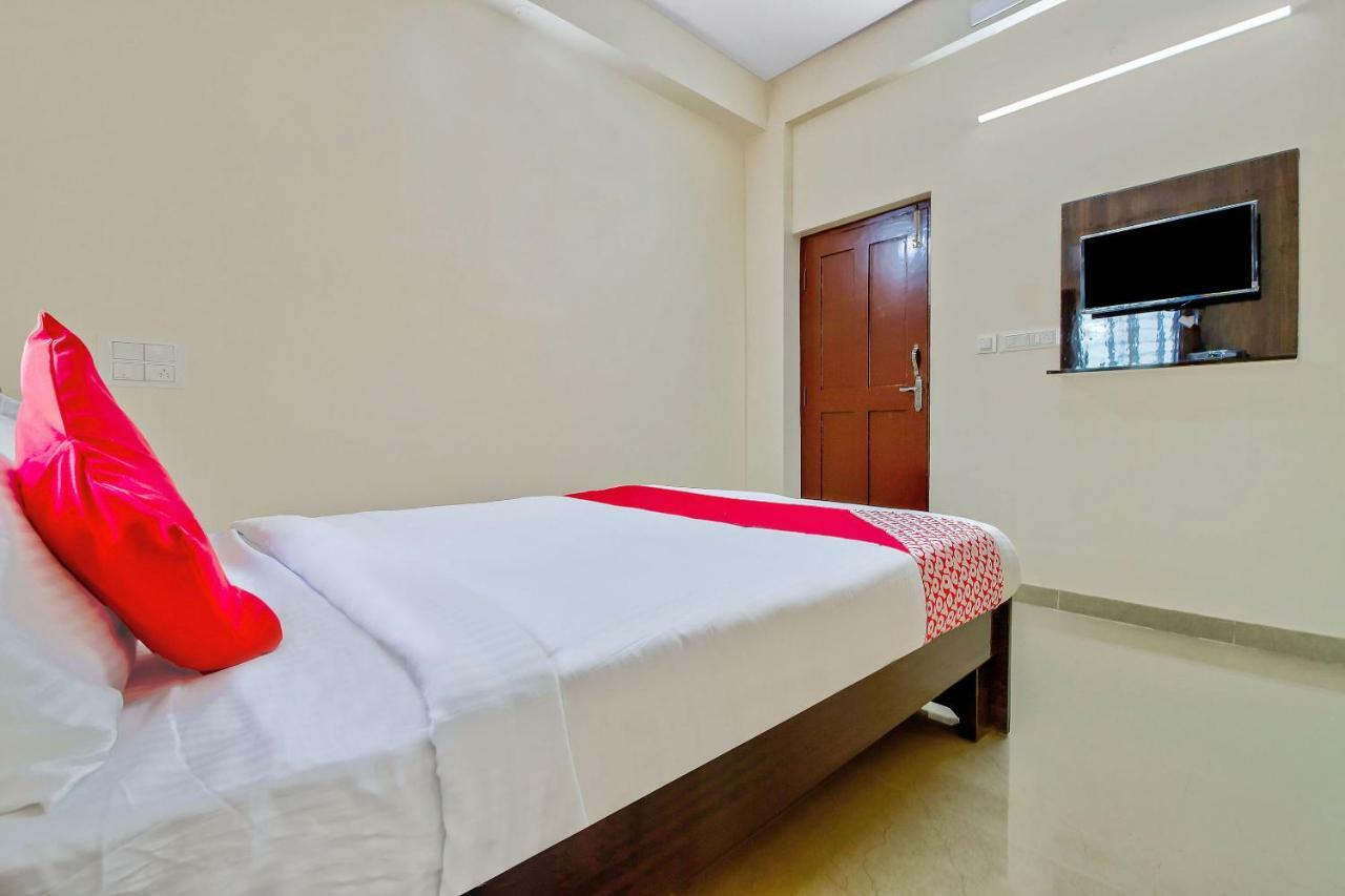 Oyo 39837 Sri Anjaneya Residency Hotell Shimoga Eksteriør bilde