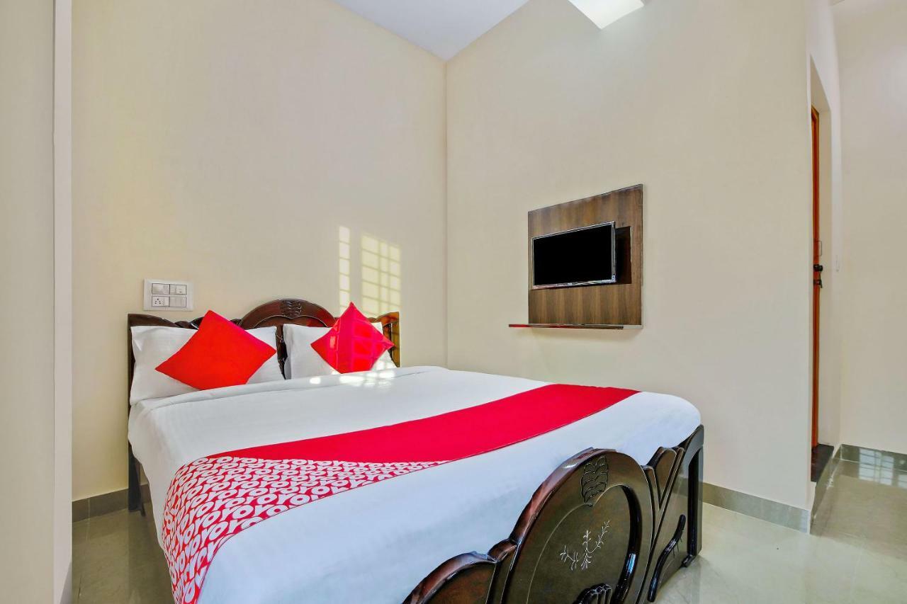 Oyo 39837 Sri Anjaneya Residency Hotell Shimoga Eksteriør bilde